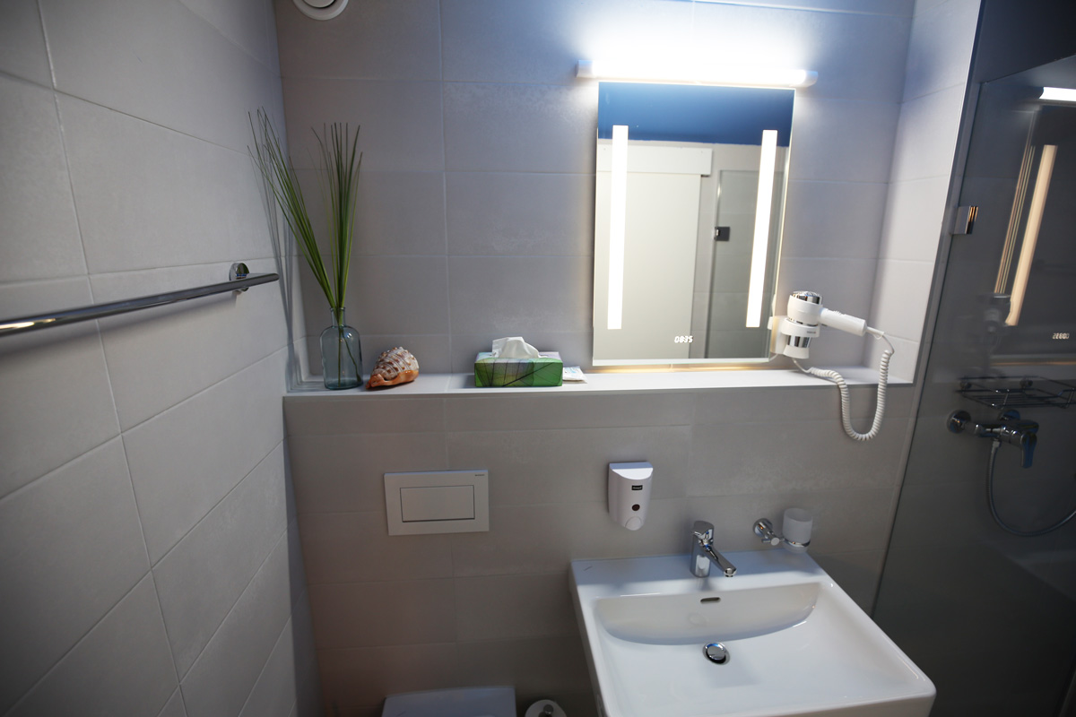 Beachin_Hotel_Zimmer1_008